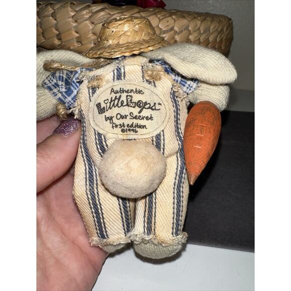 Little Lops Our Secret First Edition Orphan Sad Bunny Rabbit Joey Lopsmith 4.5" - Picture 7 of 7